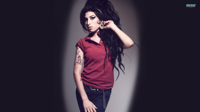 Valerie - Amy Winehouse - Wikitesti