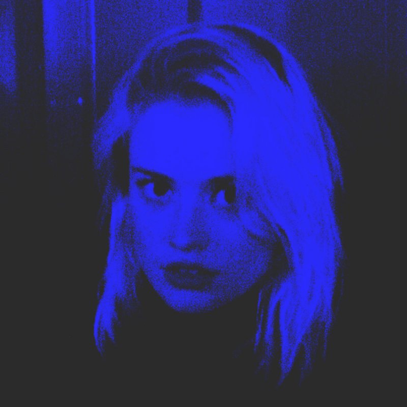 Hollow The Sounds Testo con traduzione in italiano