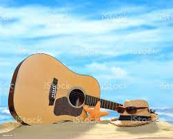 canzoni-da-suonare-in-spiaggia